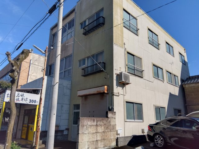 売土地　沼津市八幡町の外観|市街地に位置しています。買い物も通勤もスムーズで毎日の暮らしが快適になります。