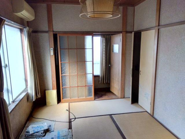 売土地　沼津市八幡町のその他|現在上物があります。現況でのお引渡しになります。室内の様子になります。