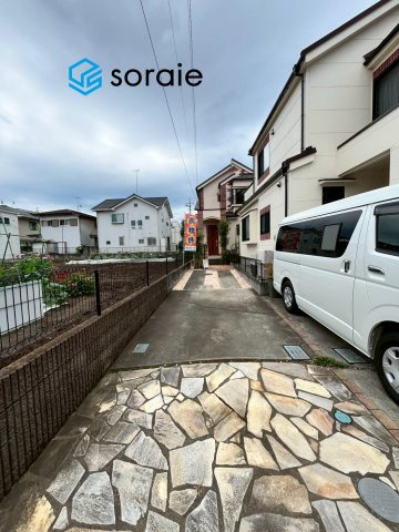 入間市下藤沢3丁目　中古戸建の駐車場