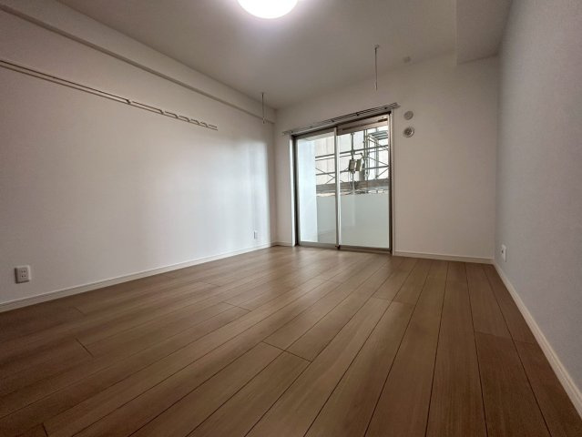 【居間・リビング】 | Paradiso大津A棟
