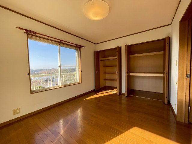 館山市神余　中古戸建の洋室