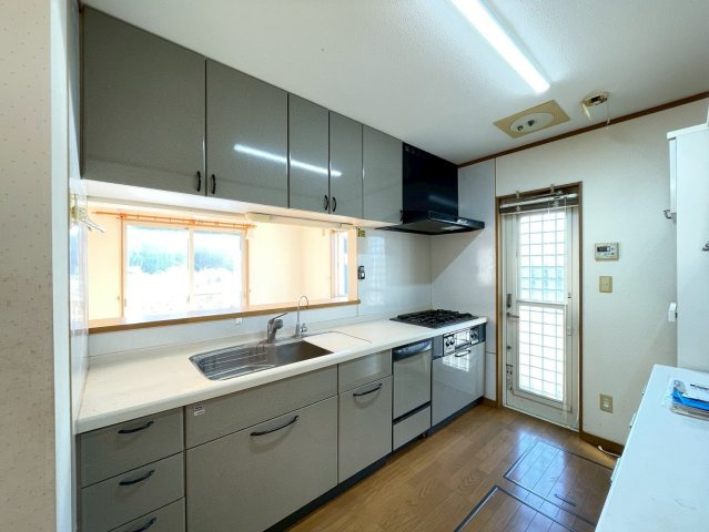 館山市神余　中古戸建のキッチン