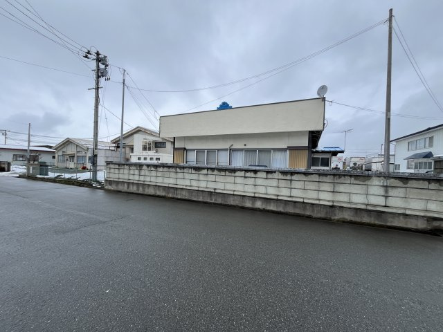 天童市清池東2丁目1-20の外観