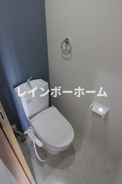 フラットフィールド市川のトイレ|※別部屋参考写真です。