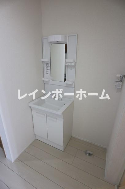 フラットフィールド市川の独立洗面台|※別部屋参考写真です。