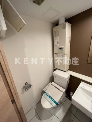 【トイレ】 | ルクレ大森 | 落ち着いた色調のトイレです
