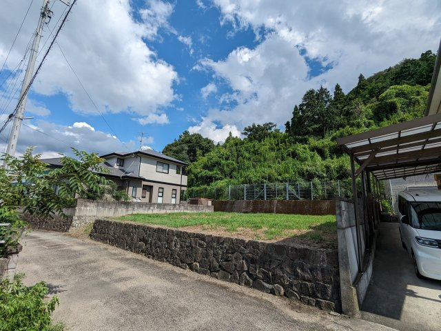 東温市南方の売地の外観