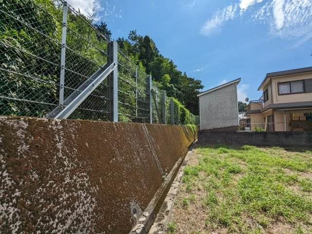 東温市南方の売地の外観