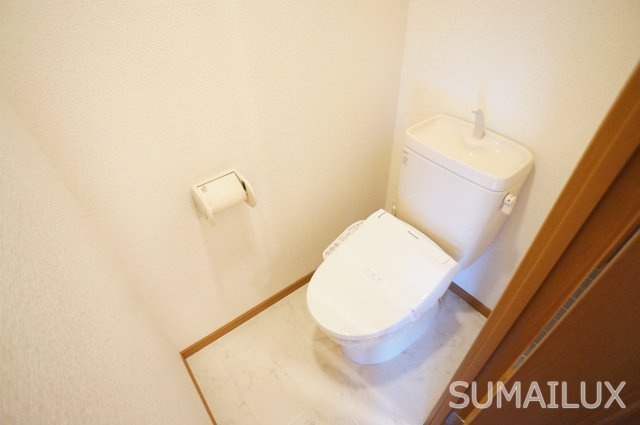 熊本市中央区呉服町２丁目の賃貸マンションのトイレ