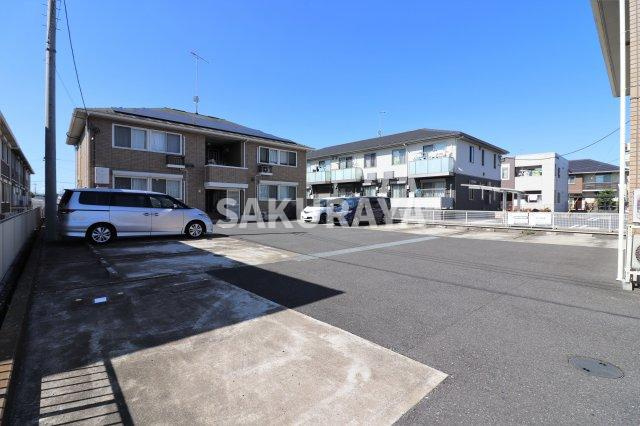 Ｓｅｒｅｎｏ Ｂの駐車場