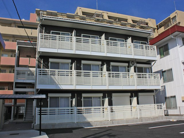 レオネクストラブバード