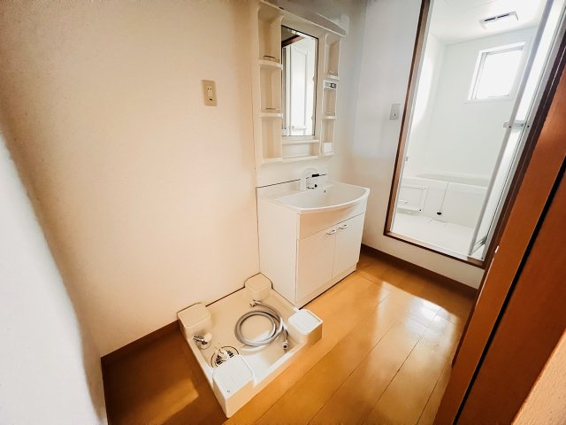 ブランカーサの洗面所