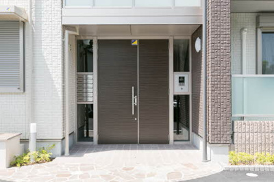 【エントランス】 | ヴィレッジ三年坂