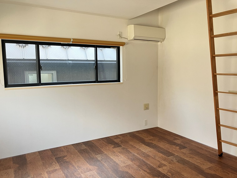 鵜の木戸建の内装