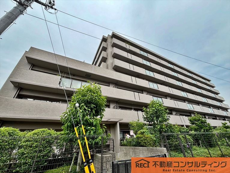 レックスラフィーナ西宮北口の外観