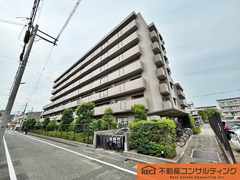 レックスラフィーナ西宮北口の外観