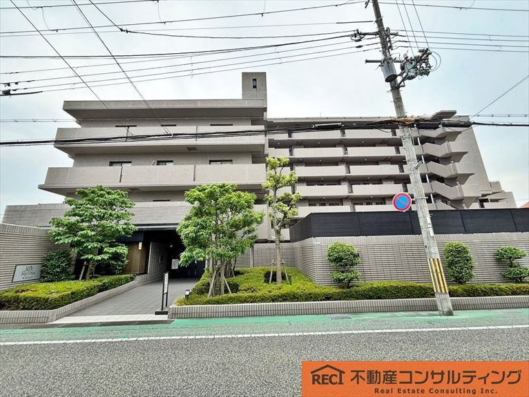 レックスラフィーナ西宮北口の外観