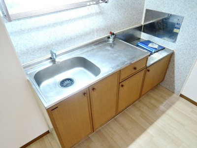 【キッチン】 | ハイカムール　A棟