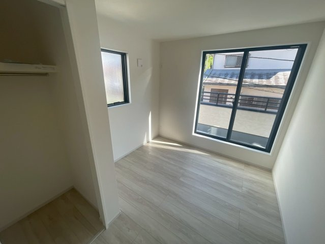 横浜市港南区上永谷4丁目 新築戸建て【仲介手数料無料】カースペース2台