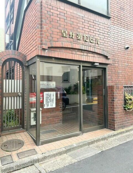 【エントランス】