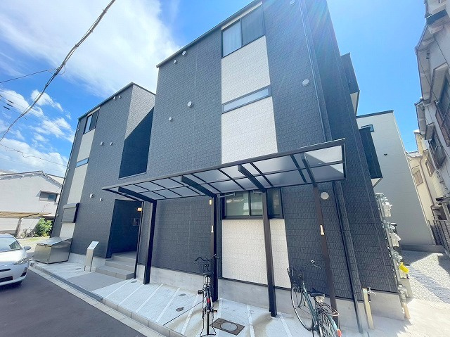 イリスコート神崎川の外観