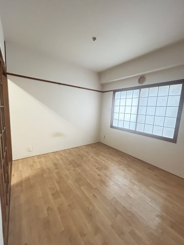 マンション白菊の寝室