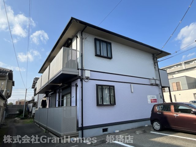 ハイツ緑苑の外観