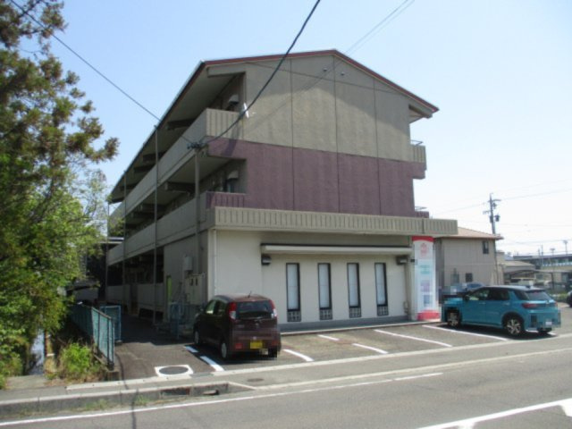 ラヴィエール笠松の外観