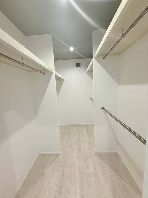 明石市港町新築戸建の収納