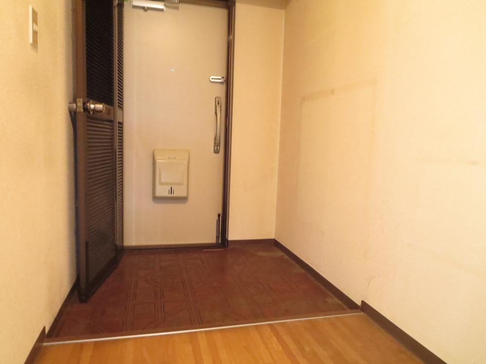 メロディーハイム守口の玄関|■物件内覧・資金計画相談・住宅ローン相談、リフォーム相談、お問合せ受付中■
※当日・翌日のご内覧、ご相談はお電話でのお問合せがスムーズです！