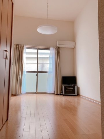 レオパレス清荒神ＬＡ１の寝室|寝室にいかがでしょうか