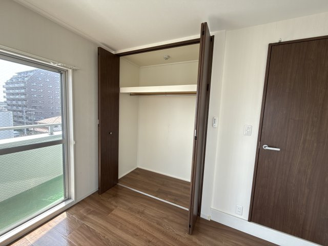 プラザ・Ｙの収納