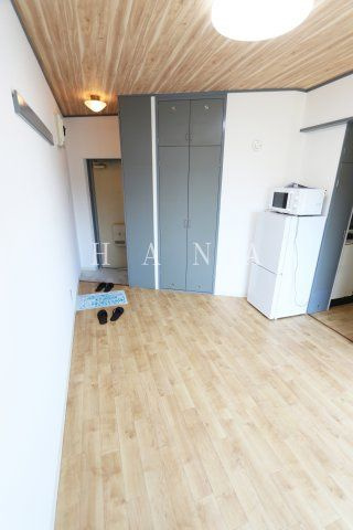 エトワール小金井の洋室