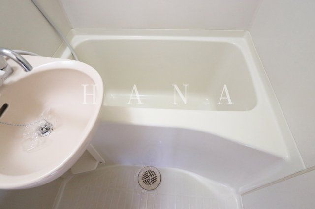 エトワール小金井の浴室