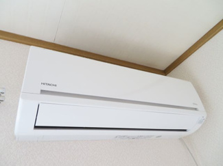 【設備】 | ベルシャイン柏原 | エアコン1台付き