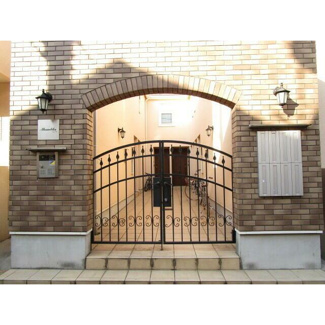 【エントランス】