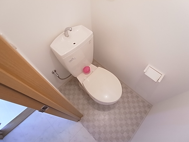 神戸市須磨区松風町５丁目の賃貸マンションのトイレ|トイレ