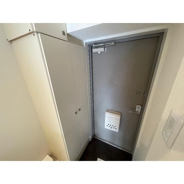 グランヒル松戸の玄関