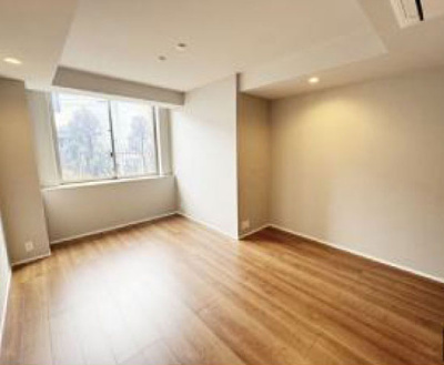 【洋室】 | ルフォン南平台 | 落ち着いた色調の洋室です