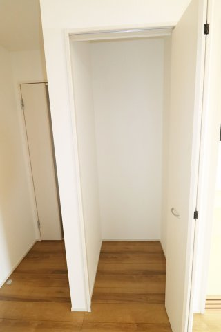 郡山市南２丁目　　　　1号棟　　　安積１小学校、安積中学区の収納