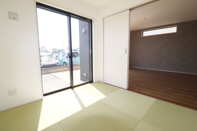 郡山市南２丁目　　　　1号棟　　　安積１小学校、安積中学区の和室