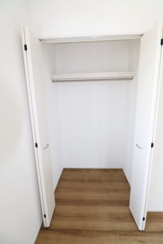 郡山市南２丁目　　　　1号棟　　　安積１小学校、安積中学区の収納