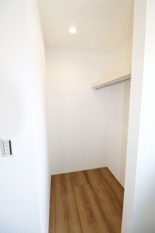 郡山市南２丁目　　　　1号棟　　　安積１小学校、安積中学区の収納