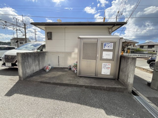 【その他共用部分】 | 敷地内ゴミ置き場です