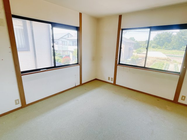 【中古戸建】佐波郡玉村町の洋室|■洋室