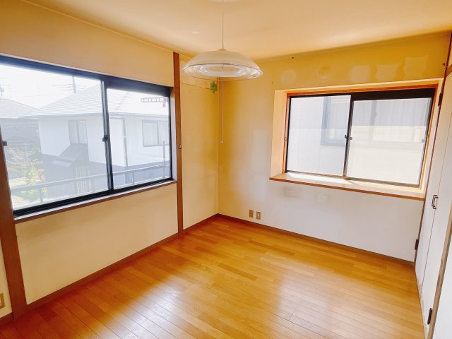 【中古戸建】佐波郡玉村町の洋室|■洋室