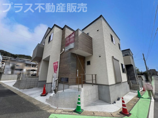 【外観】 | 現地写真。プラス不動産販売なら、現場の全ての棟をまとめてご見学頂けます。