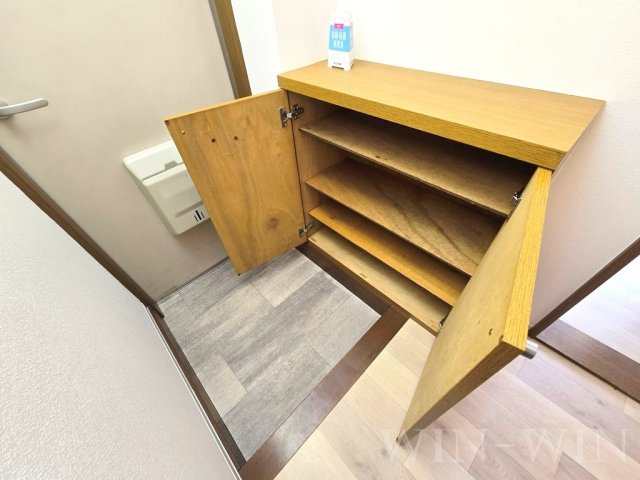 グランデージ薬師 Ａの玄関