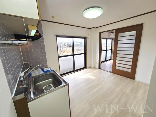 グランデージ薬師 Ａの居間・リビング