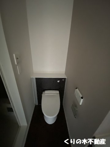 【トイレ】 | フィオ－レ | 反転タイプのお部屋の写真です（現況を優先致します）